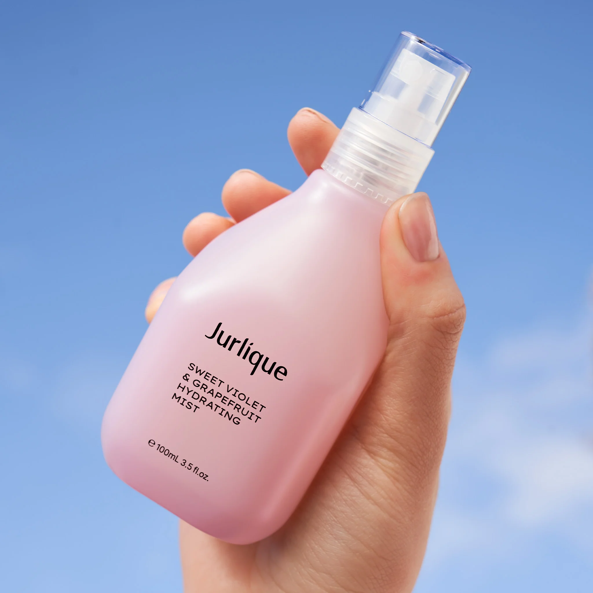 Sweet Violet & Grapefruit Hydrating Mist - Image 3